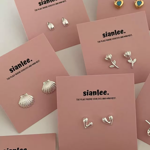 Boucles d'oreilles roses personnalisées papier d'emballage <span class=keywords><strong>carte</strong></span> papier d'art de luxe logo impression bijoux <span class=keywords><strong>carte</strong></span> d'affichage pour l'emballage - Product Image 2