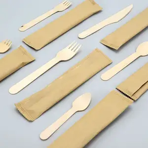 सीई प्रमाणित अनुमोदित उत्पादन स्टेक चाकू और कांटा सेट लकड़ी के हैंडल के साथ प्रयोज्य Tableware