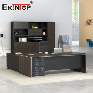 Sinonis, fabricant de mobilier de bureau sur mesure, propose une solution complète pour les bureaux de direction modernes et les tables de réunion. - Product Image 3