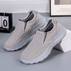 Nova Confortável Slip-on Mocassins Leve Condução Barco Flats Sapatos Esporte Ao Ar Livre Respirável Sneakers Men's Trendy Casual <span class=keywords><strong>Shoes</strong></span> - Product Image 2