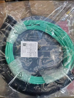 SS-OP-MPO12-4*DLC-M-15 Breakout-Glasfaserkabel MPO zu 4xDLC Multimode OM3 15M Hochdichte-Rechenzentrum-Patchkabel