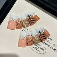 Ongles pressés faits à la main en forme de canard aux couleurs éblouissantes, 10 pièces, faux ongles pour les doigts, styles de design uniques