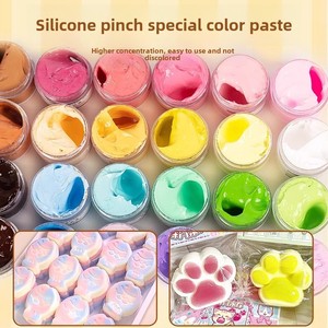 Kit de Silicona para Manualidades, Unisex, con Pegamento y Molde, para Hacer Patas de Gato de Rebote Lento, para Aliviar el Estrés, Edades 14+ - Product Image 5