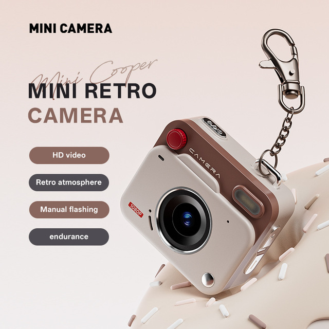 Retro CCD Mini Digital Camera Portable HD Photography Video Camera Student Campus Compact Digital Camera