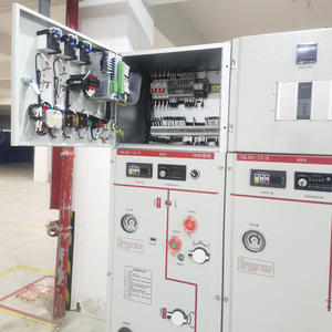 Estación de Distribución de Energía Exterior Tipo Caja para Transformadores, con Red de Conexión Abierta y Cerrada - Product Image 3