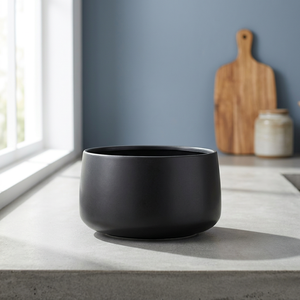 Modern Matte <b>Black</b> Metal Planter Pot for Indoor Plants Decorative Flower Pot for Home Office <b>Table</b> Decor - Product Image 1