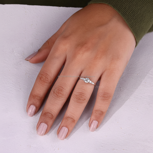 14K แหวนหมั้นเพชรสำหรับผู้ใหญ่ที่ทำจากหินห้าชิ้นของขวัญครบรอบแต่งงานของขวัญสำหรับเธอไม่เหมือนใครสำหรับภรรยา - Product Image 1