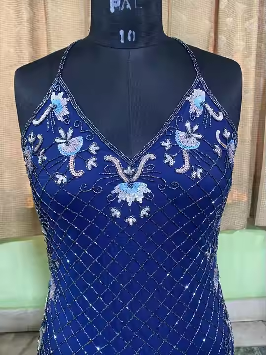 สีน้ำเงิน