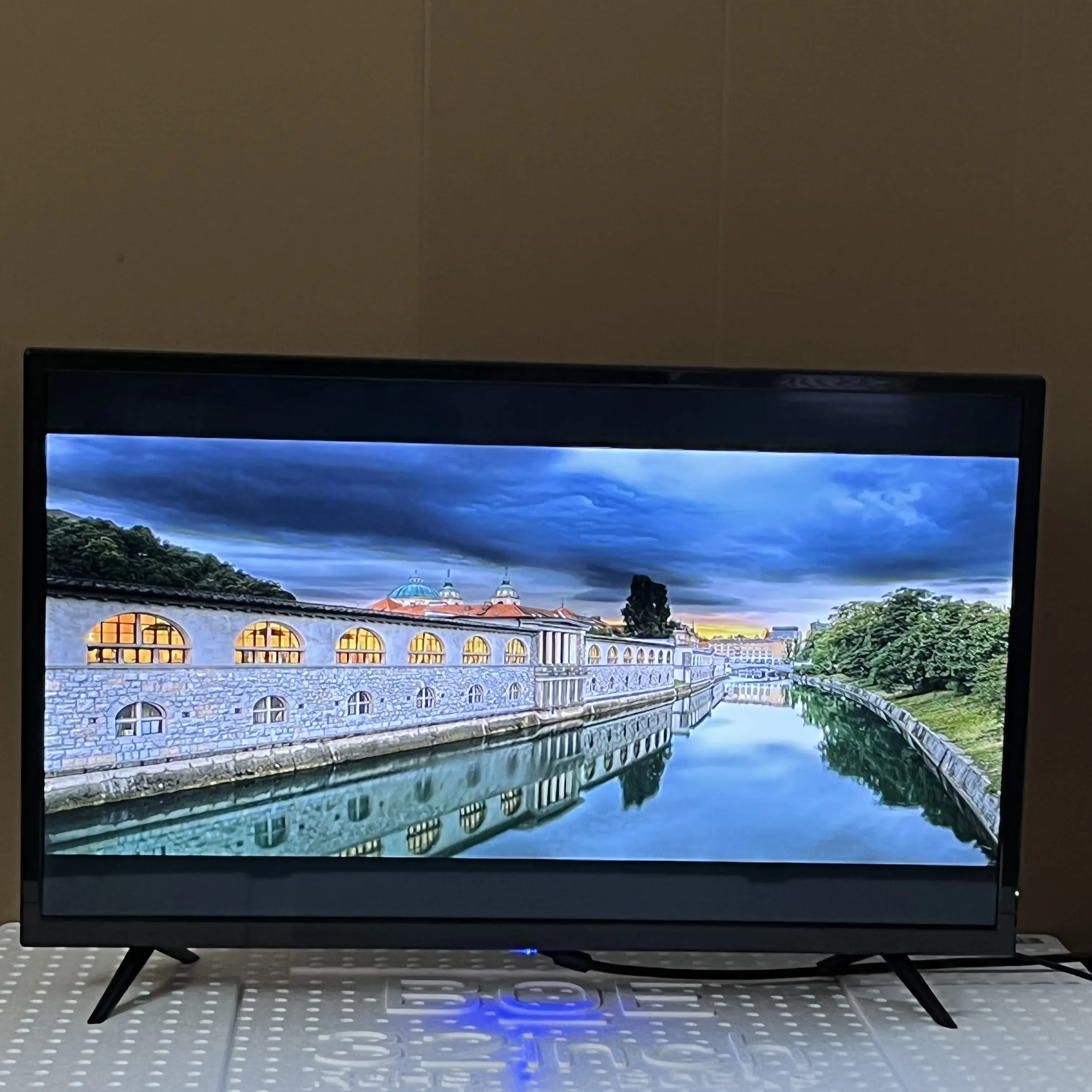 high definition LED led tv 39 inch network LCD TV hotel wifi android smart tv 4K