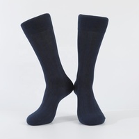 Vente en Gros Modal Hommes Robe Crew Chaussettes Confortables Bleu Marine avec Logo Personnalisé Design Classique