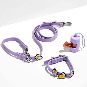 Anpassbares Dekoratives Zubehör Wasserdichtes Beschichtetes Silikon-Haustier-PVC-Hundehalsband und Leinenset mit Verschiedenen Stilanhängern - Product Image 5
