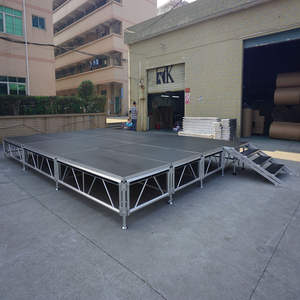 Plataforma de Escenario Portátil de Aluminio RK, Resistente y de Altura Ajustable, Fácil de Montar, Superficie Antideslizante para Eventos y Conciertos al Aire Libre - Product Image 4