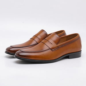 Chaussures Oxford en cuir Chaussures de ville en cuir véritable de haute qualité pour hommes, idéales pour le bureau - Product Image 1