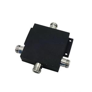 Divisor de Potencia RF Wilkinson de 3 Vías, 670-2700MHz, 50W, con Conector Hembra N - Product Image 6