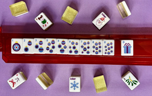 Ensemble <span class=keywords><strong>de</strong></span> mahjong américain en acrylique double couche avec paillettes dorées <span class=keywords><strong>de</strong></span> luxe pour <span class=keywords><strong>Noël</strong></span>, 160 tuiles, gravées avec des chiffres arabes, cadeau <span class=keywords><strong>de</strong></span> fête - Product Image 5
