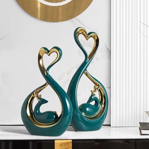 חדש עיצוב נורדי יוקרה צבי צורת פורצלן קישוטי בית תפאורה Creative בעלי החיים קרמיקה עיצוב הבית לסלון - Product Image 5