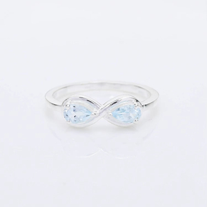 Bague de charme infini une belle incarnation d'une élégance sans fin et d'un design raffiné - Product Image 1