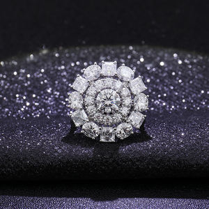 Bague de fiançailles fillettes en or blanc, 8mm, 14k, fait à la main, 1 at, momanite, diamant pour femmes, double halo, décor de château - Product Image 5