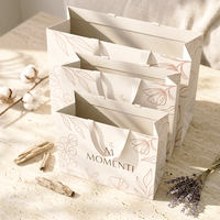Sacs de shopping en papier cadeau de luxe, sacs fourre-tout en carton coloré, sacs avec logos personnalisés pour vêtements et chaussures