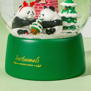 Sản phẩm mới cối xay gió gấu trúc Quả cầu tuyết giáng sinh Quả cầu tuyết dễ thương sáng tạo món quà giáng sinh trong nhà trang trí máy tính để bàn Quả cầu tuyết - Product Image 6