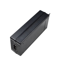 Adaptateur secteur universel 60W 12V 5A de bureau, niveau VI CE CB FCC RoHS pour CCTV, moniteur industriel, IoT, bande LED, machine POS