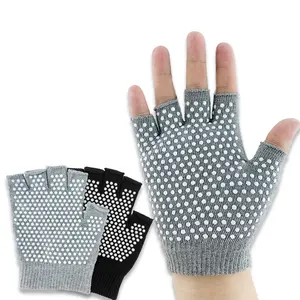 main chaussettes gants hommes Suppliers-Gants antidérapants pour hommes, accessoire de Yoga, en coton, noir et gris, anti-coupures, pour Pilates, vente en gros, offre spéciale,