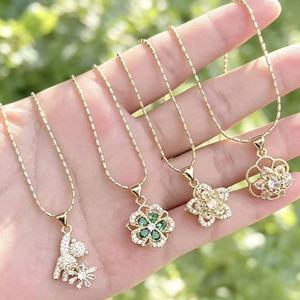 สร้อยคอจี้เพชร CZ ชุบทอง 18K สุดหรูสำหรับผู้หญิง ประดับด้วยดอกไม้เซอร์คอนสีเขียว รูปทรงดอกคามิลเลียแบบโปร่ง ขายส่ง - Product Image 3