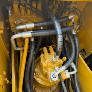 Excavadora Usada CAT320D2 de Alta Resistencia en Venta, en Buen Estado |   Envío Rápido Precio Competitivo - Product Image 6