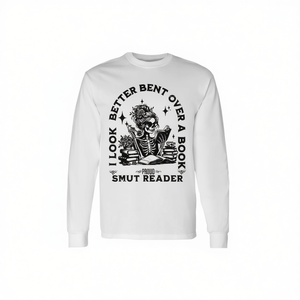 Me veo mejor sentado sobre una libreta, camiseta de manga larga Smut Reader - Product Image 2