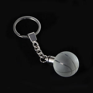 LLavero de bola deportiva con logotipo personalizado 3D LED, venta al por mayor de fábrica, 2024, regalos de promoción de recuerdo de cristal - Product Image 4