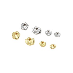 Cuentas espaciadoras irregulares de cobre chapado en oro de 18 quilates, tamaño pequeño para la fabricación de joyas D129 - Product Image 5