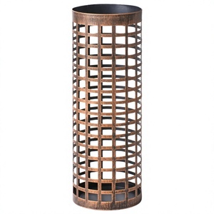 Porte-parapluies et organiseur de sol en métal, design moderne à treillis creux, thermolaqué, avec bac de récupération d'eau, à une face - Product Image 1