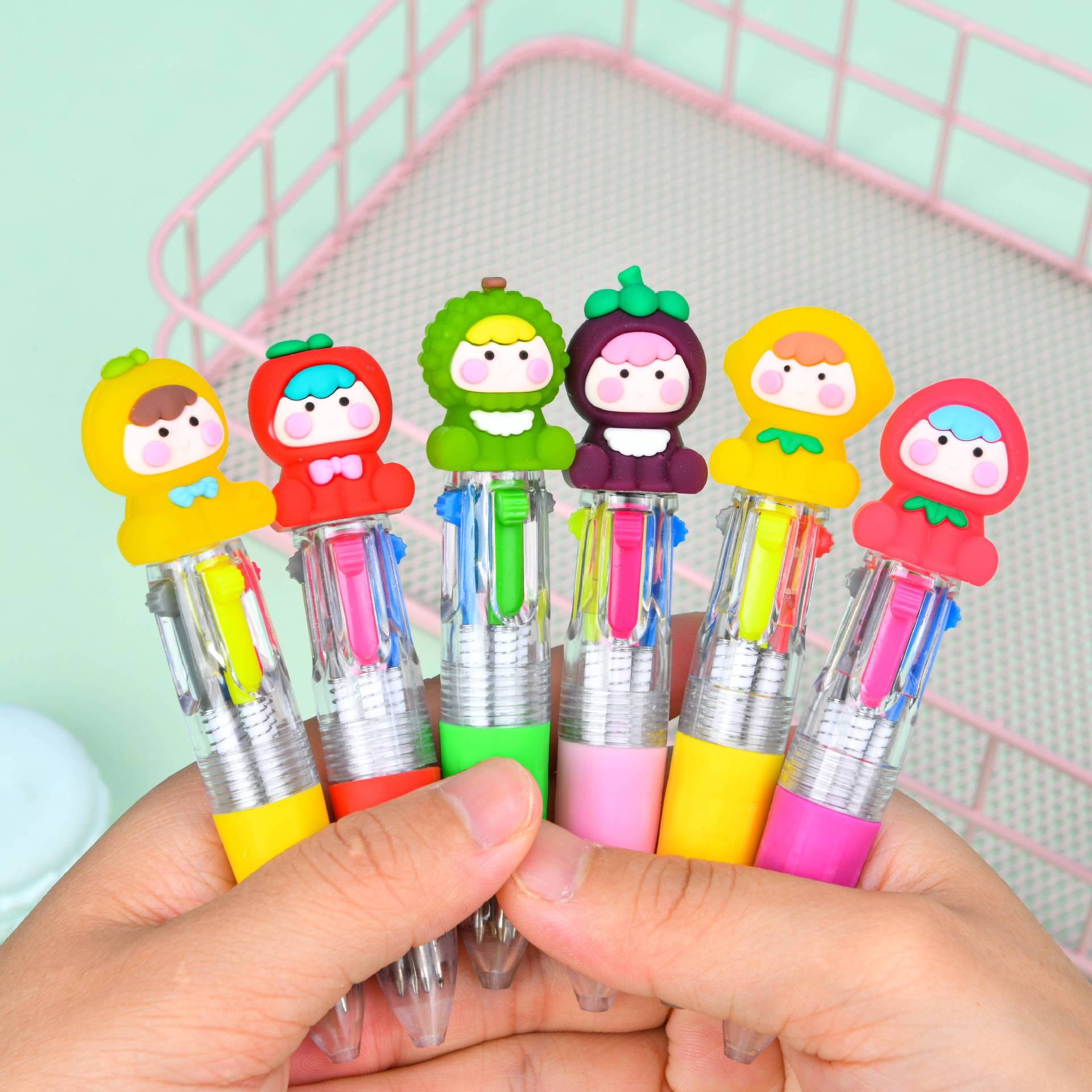 -Stylo à bille à quatre couleurs [série de bébé mignon fruit]