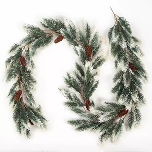 Guirlande artificielle en pin d'Italie 1,98 m avec cônes de pin, décorations de Noël, guirlande de fêtes pour usage intérieur et extérieur - Product Image 2