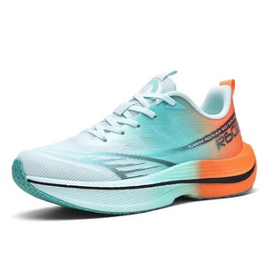 Chaussures de sport d'été respirantes en maille souple avec fermeture à lanière avant pour jeunes hommes grandes tailles, couleurs assorties - Product Image 3