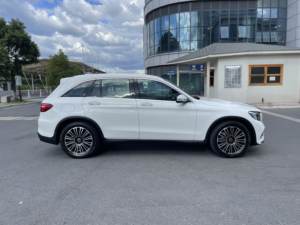 El <span class=keywords><strong>Mercedes</strong></span>-Benz Clase <span class=keywords><strong>GLC</strong></span> <span class=keywords><strong>GLC</strong></span> 260 <span class=keywords><strong>4MATIC</strong></span> Dynamic Gasolina 2018 Está Disponible a un <span class=keywords><strong>Precio</strong></span> Bajo de 5 Euros - Product Image 4