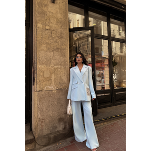 Ensemble veste et pantalon bleu ciel pour femme, design élégant, kit de costume - Product Image 4