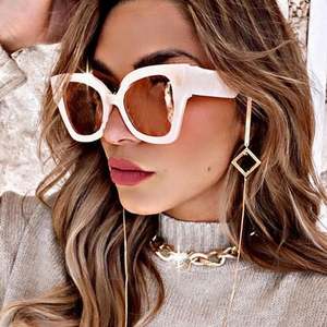 Lunettes de soleil œil-de-chat tendance 2021, élégantes, avec logo personnalisé, verres dégradés, protection UV400, surdimensionnées, carrées, pour femmes - Product Image 3