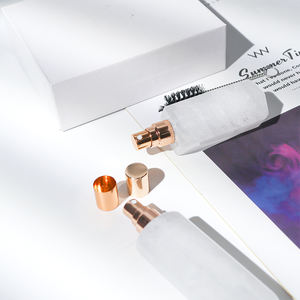 Bouteille de parfum en cristal clair à Quartz avec LOGO personnalisé - Product Image 4