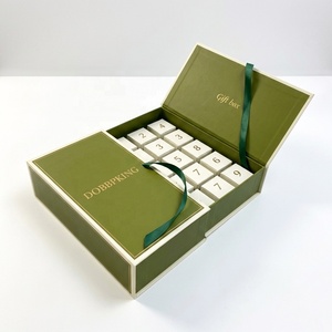 <span class=keywords><strong>Calendrier</strong></span> <span class=keywords><strong>de</strong></span> <span class=keywords><strong>l</strong></span>'<span class=keywords><strong>Avent</strong></span> Coffret Cadeau Parfum 7 Jours Format Géant pour <span class=keywords><strong>Soins</strong></span> <span class=keywords><strong>de</strong></span> la Peau avec Carton Gaufré - Product Image 3