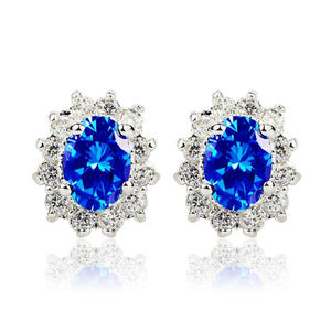 Pendientes de Plata con Flor y Circonita Ovalada, Joyería Clásica para Fiesta, Pendientes de Aleación para Mujer, Engaste de Garra en Color Rojo - Product Image 4