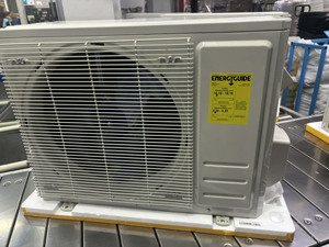 Climatiseurs mini-split pour l'Amérique du Nord, 12000 BTU, pompe à chaleur R32, commande WIFI - Product Image 2