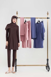 Burkini musulman personnalisé avec logo OEM, tunique de plage pour femmes, couvrant entièrement le corps, idéal pour la <span class=keywords><strong>piscine</strong></span> - Product Image 2