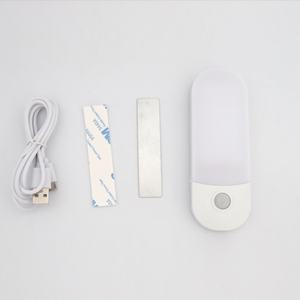 Luces LED para Debajo del Gabinete con Sensor de Luz y Movimiento Integrado, Luz de Gabinete Recargable de Litio de 500 mAh - Product Image 6