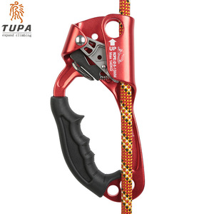 Ascendedor de mano izquierda TUPA de aleación de aluminio rojo con púas para equipo de escalada y montañismo - Product Image 5