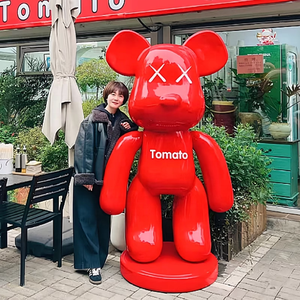 Estatua de Oso Bearbrick de FRP de Gran Tamaño, Escultura de Oso de Dibujos Animados Estilo Pop Art, Resistente a la Intemperie, para Exhibición Comercial en Interiores y Exteriores - Product Image 1