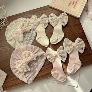 Nouvelles chaussettes antidérapantes en tricot pour filles et bébés filles, tendance et stylées - Product Image 2