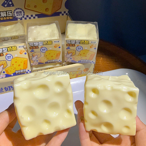 Juguete Antiestrés de Queso Gigante, Bloque de Queso TPR de Subida Lenta, Juguete Realista para Aliviar el Estrés para Niños y Adultos - Product Image 4