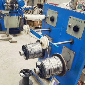 Lead <b>wire</b>, <b>soft</b> lead <b>wire</b>, pure lead rods can be made according to requirements, all specifications are available, solid lead - Product Image 2