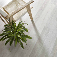 Revêtement de sol de luxe pour la décoration intérieure, auto-adhésif, imperméable, résistant à l'usure, revêtement de sol LVT facile à installer, carreaux autocollants en vinyle
